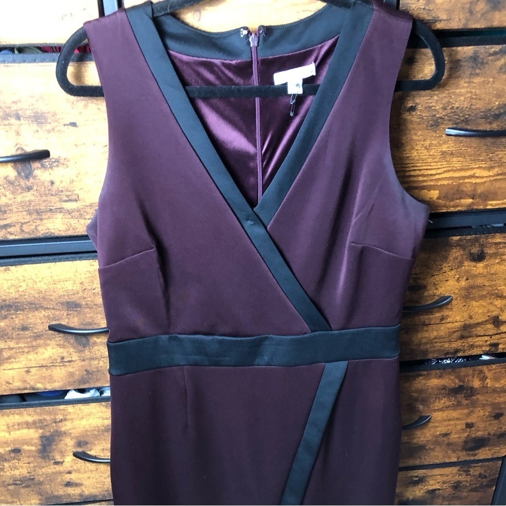 New York & Company Plum and Black Midi Dress - Picture 6 of 16